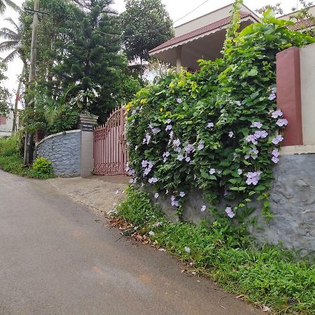 Ferndale Homestay Thekkady Bagian luar foto