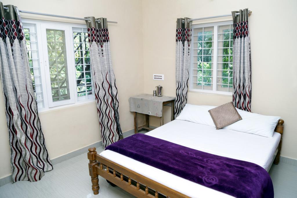 Ferndale Homestay Thekkady Bagian luar foto
